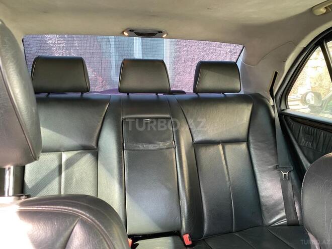 Mercedes E 320 1998, 345,000 km - 3.2 l - Bakı