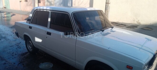 LADA (VAZ) 2107 2011, 75,000 km - 1.6 l - Gəncə