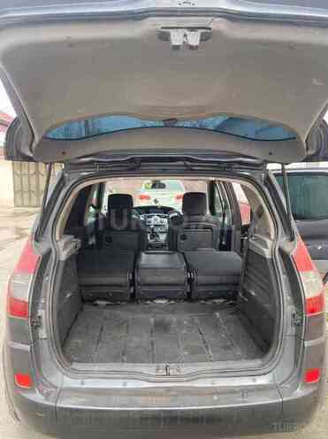 Renault Scenic 2007, 305,000 km - 1.5 л - Quba