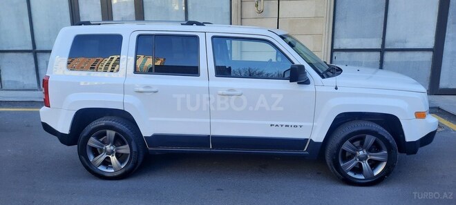 Jeep Patriot 2015, 160,000 km - 2.0 l - Bakı