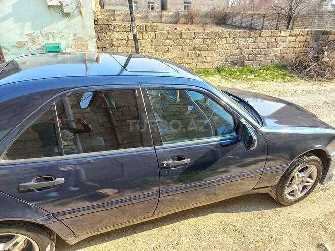 Mercedes C 220 1994, 513,260 km - 2.2 l - Bakı