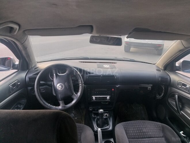 Volkswagen Passat 2002, 235,000 km - 2.0 l - Yevlax