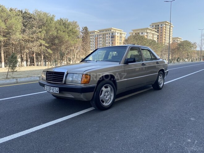 Mercedes 190 1990, 231,482 km - 2.0 l - Sumqayıt