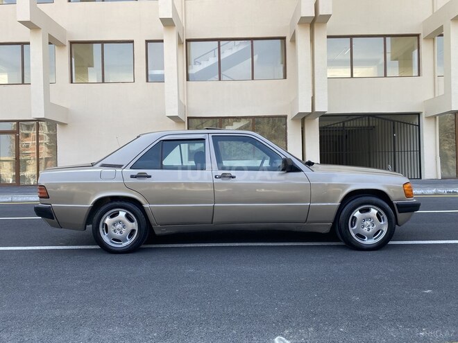 Mercedes 190 1990, 231,482 km - 2.0 l - Sumqayıt