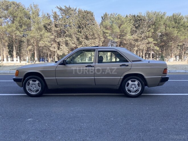 Mercedes 190 1990, 231,482 km - 2.0 l - Sumqayıt