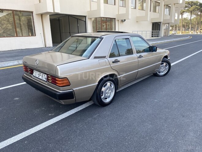 Mercedes 190 1990, 231,482 km - 2.0 l - Sumqayıt