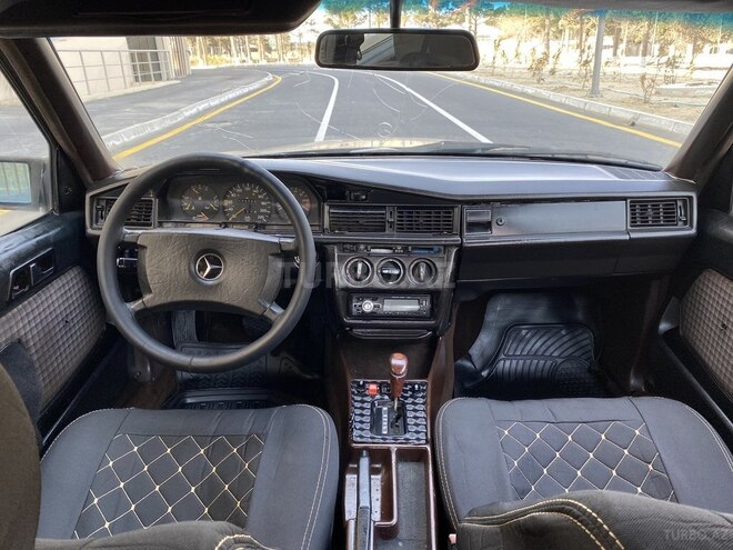 Mercedes 190 1990, 231,482 km - 2.0 l - Sumqayıt