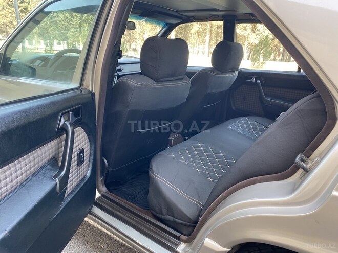 Mercedes 190 1990, 231,482 km - 2.0 l - Sumqayıt