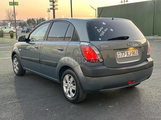Kia Rio 2009, 175,000 km - 1.4 л - Bakı