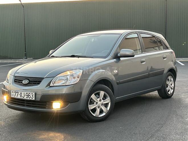 Kia Rio 2009, 175,000 km - 1.4 л - Bakı