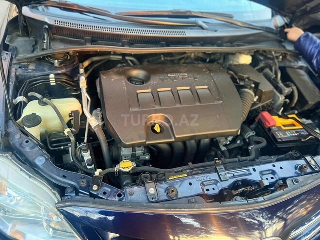 Toyota Corolla 2013, 194,731 km - 1.8 л - Bakı