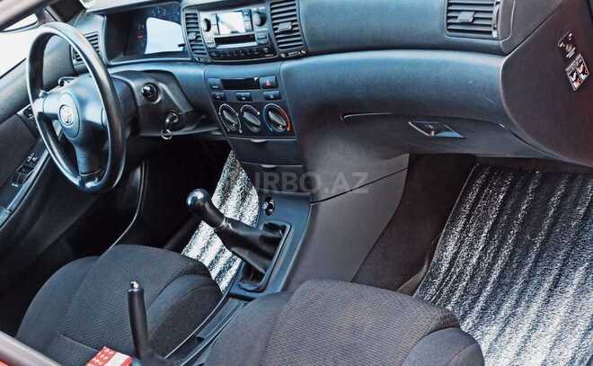 Toyota Corolla 2005, 264,000 km - 1.4 л - Bakı