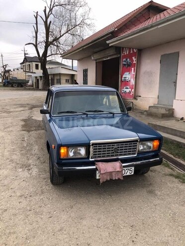 LADA (VAZ) 2107 2006, 75,000 km - 1.6 л - Quba