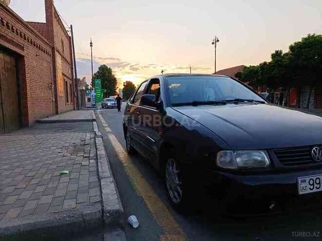 Volkswagen Polo 1999, 222,222 km - 1.6 l - Gəncə