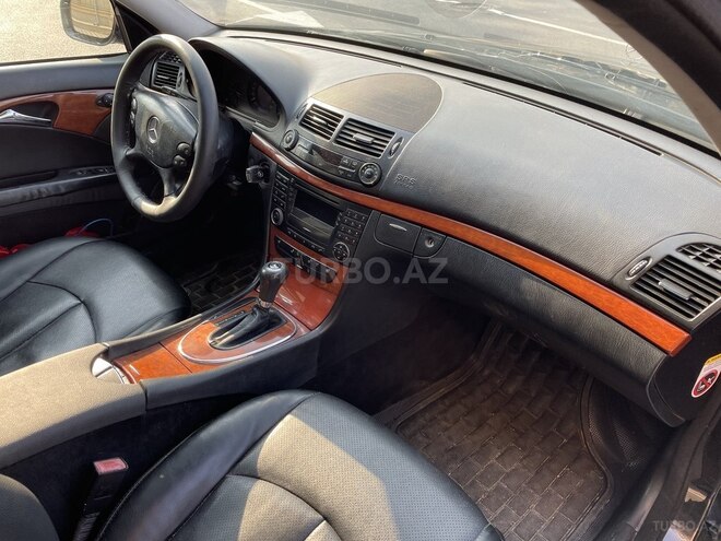 Mercedes E 200 2006, 280,000 km - 2.2 l - Bakı