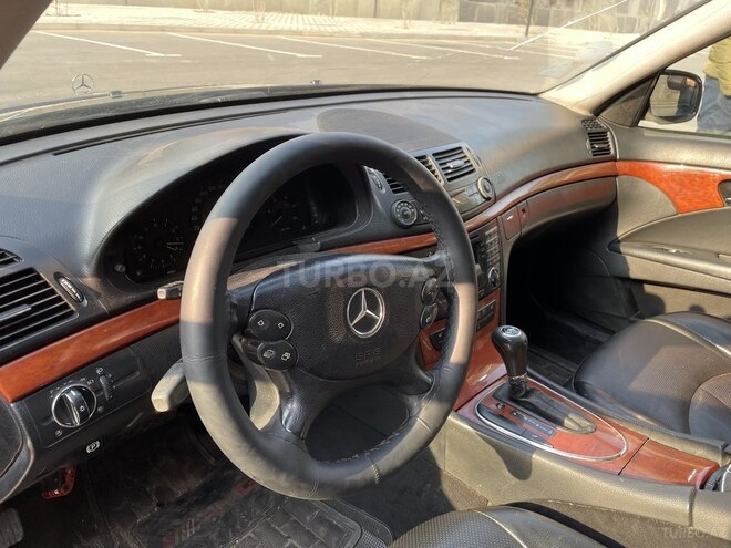 Mercedes E 200 2006, 280,000 km - 2.2 l - Bakı