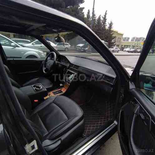 Mercedes E 220 1994, 273,000 km - 2.2 l - Bakı