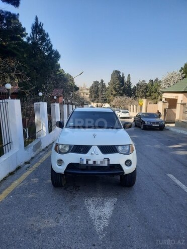 Mitsubishi L200 2007, 205,300 km - 2.5 l - Bakı