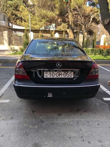 Mercedes E 220 2002, 580,000 km - 2.2 л - Bakı