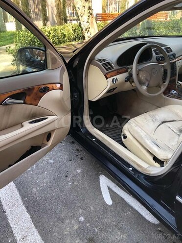 Mercedes E 220 2002, 580,000 km - 2.2 л - Bakı