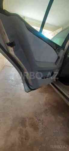 Mercedes E 280 1996, 365,557 km - 2.8 l - Qazax