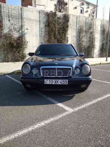 Mercedes E 200 1998, 325,000 km - 2.0 л - Bakı