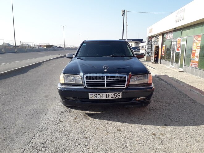 Mercedes C 200 1997, 301,563 km - 2.0 л - Sumqayıt