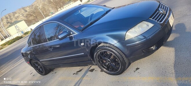 Volkswagen Passat 2001, 300,000 km - 1.8 l - Mingəçevir