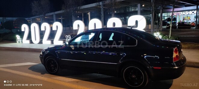 Volkswagen Passat 2001, 300,000 km - 1.8 l - Mingəçevir