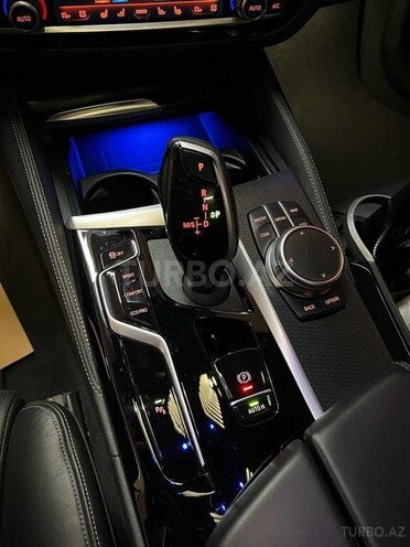 BMW 530 2021, 43,000 km - 2.0 л - Bakı