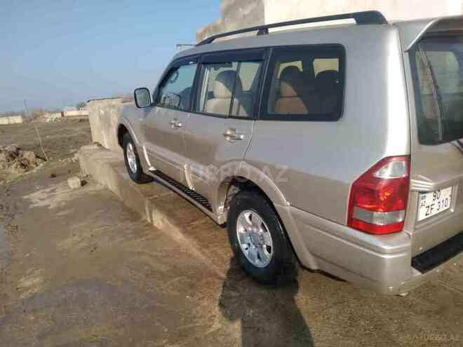 Mitsubishi Pajero 2003, 289,600 km - 2.8 l - Bakı