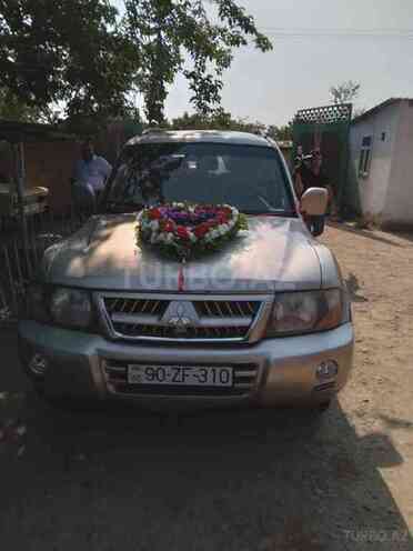 Mitsubishi Pajero 2003, 289,600 km - 2.8 l - Bakı