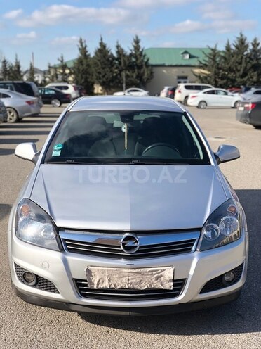 Opel Astra 2010, 260,000 km - 1.3 l - Bakı