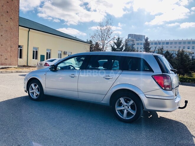 Opel Astra 2010, 260,000 km - 1.3 l - Bakı
