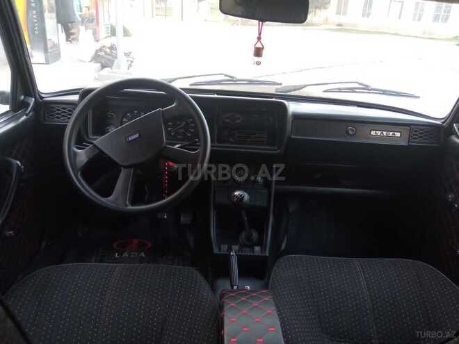 LADA (VAZ) 2107 2006, 115,000 km - 1.6 l - Salyan