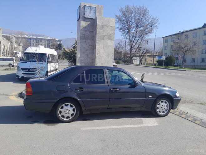 Mercedes C 200 1994, 200,000 km - 2.0 l - İsmayıllı
