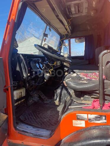 KamAz 55111 2009, 300,000 km - 11.0 l - Goranboy