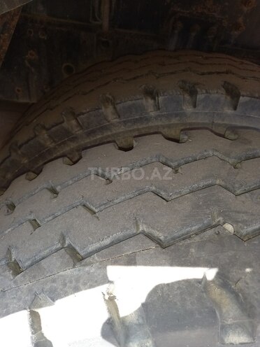 KamAz 55111 2009, 300,000 km - 11.0 l - Goranboy