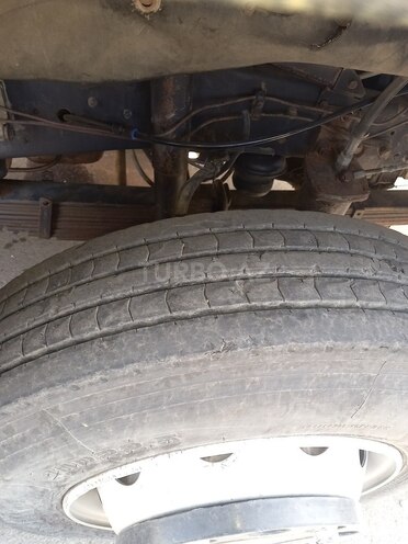 KamAz 55111 2009, 300,000 km - 11.0 l - Goranboy