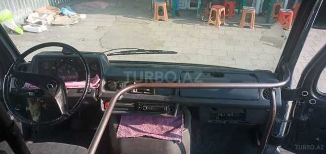 Mercedes 208 D 1991, 300,000 km - 2.9 л - Zaqatala