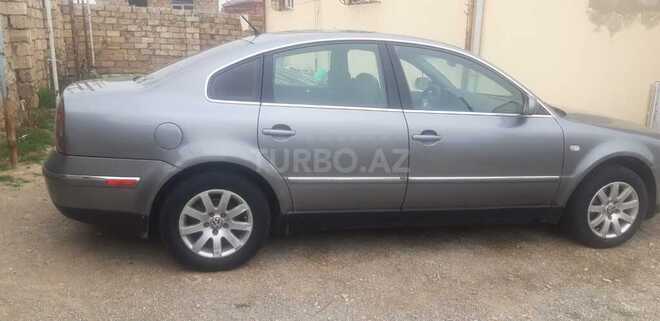 Volkswagen Passat 2003, 300,000 km - 1.8 l - Bakı