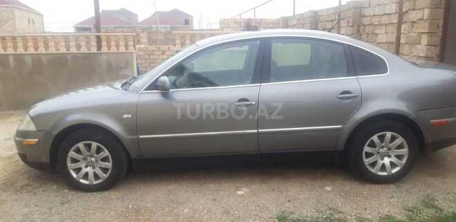 Volkswagen Passat 2003, 300,000 km - 1.8 l - Bakı