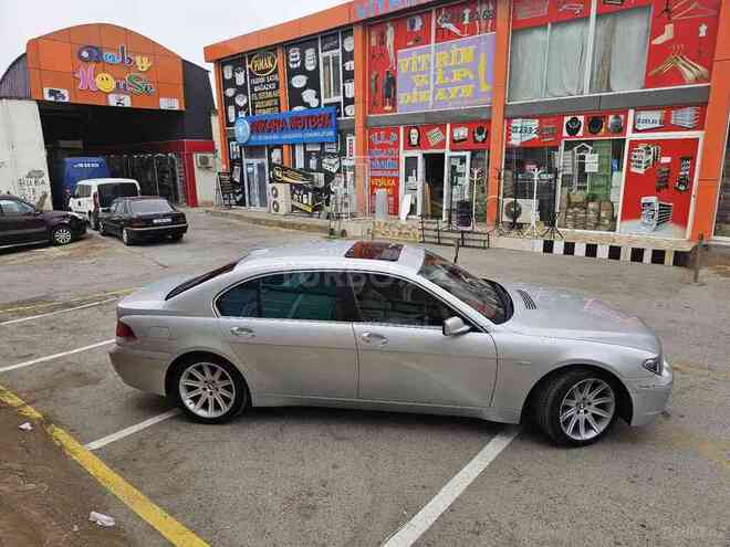 BMW  2004, 161,000 km - 4.4 л - Bakı