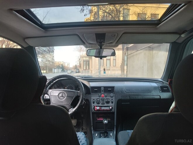 Mercedes C 230 1996, 325,659 km - 2.3 l - Bakı