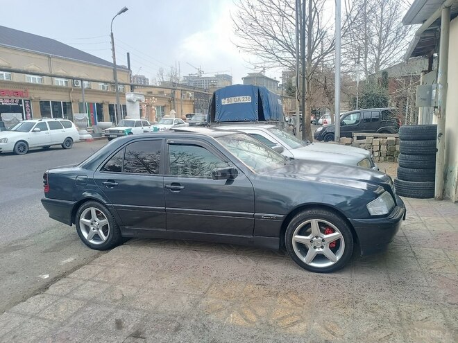 Mercedes C 230 1996, 325,659 km - 2.3 l - Bakı
