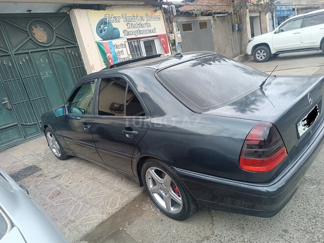 Mercedes C 230 1996, 325,659 km - 2.3 l - Bakı