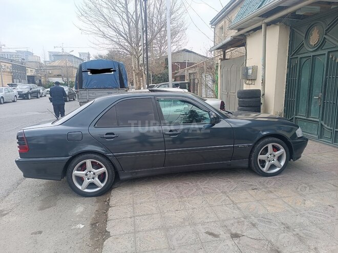 Mercedes C 230 1996, 325,659 km - 2.3 l - Bakı