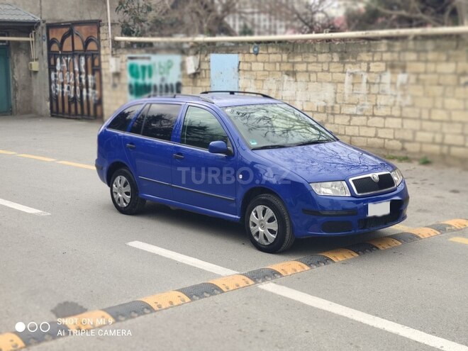 Skoda Fabia 2007, 290,000 km - 1.4 l - Bakı