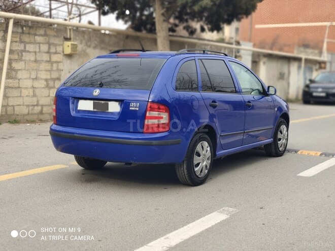Skoda Fabia 2007, 290,000 km - 1.4 l - Bakı