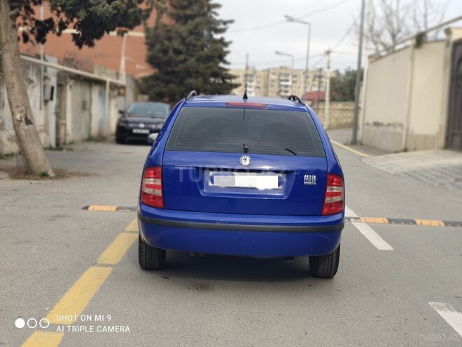 Skoda Fabia 2007, 290,000 km - 1.4 l - Bakı